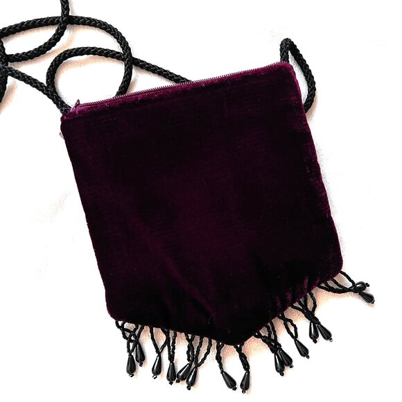 Beaded Velvet Evening Bag, magenta 5 x 6 inches - Picture 2 of 9